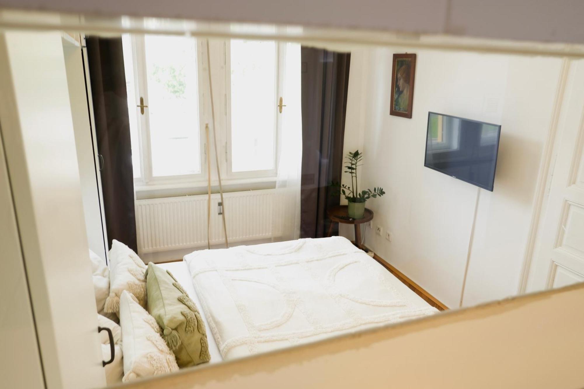 Stilvolles Apartment In Zentraler Lage - Free Parking Graz Eksteriør bilde